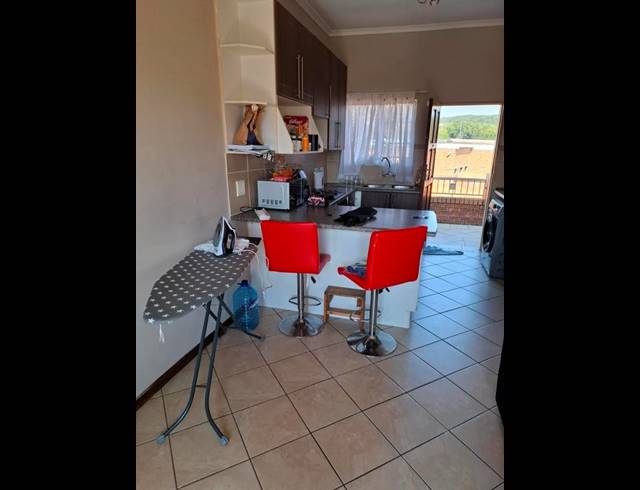 2 BEDROOM PROPERTY TO RENT IN MOOIKLOOF RIDGE ESTATE